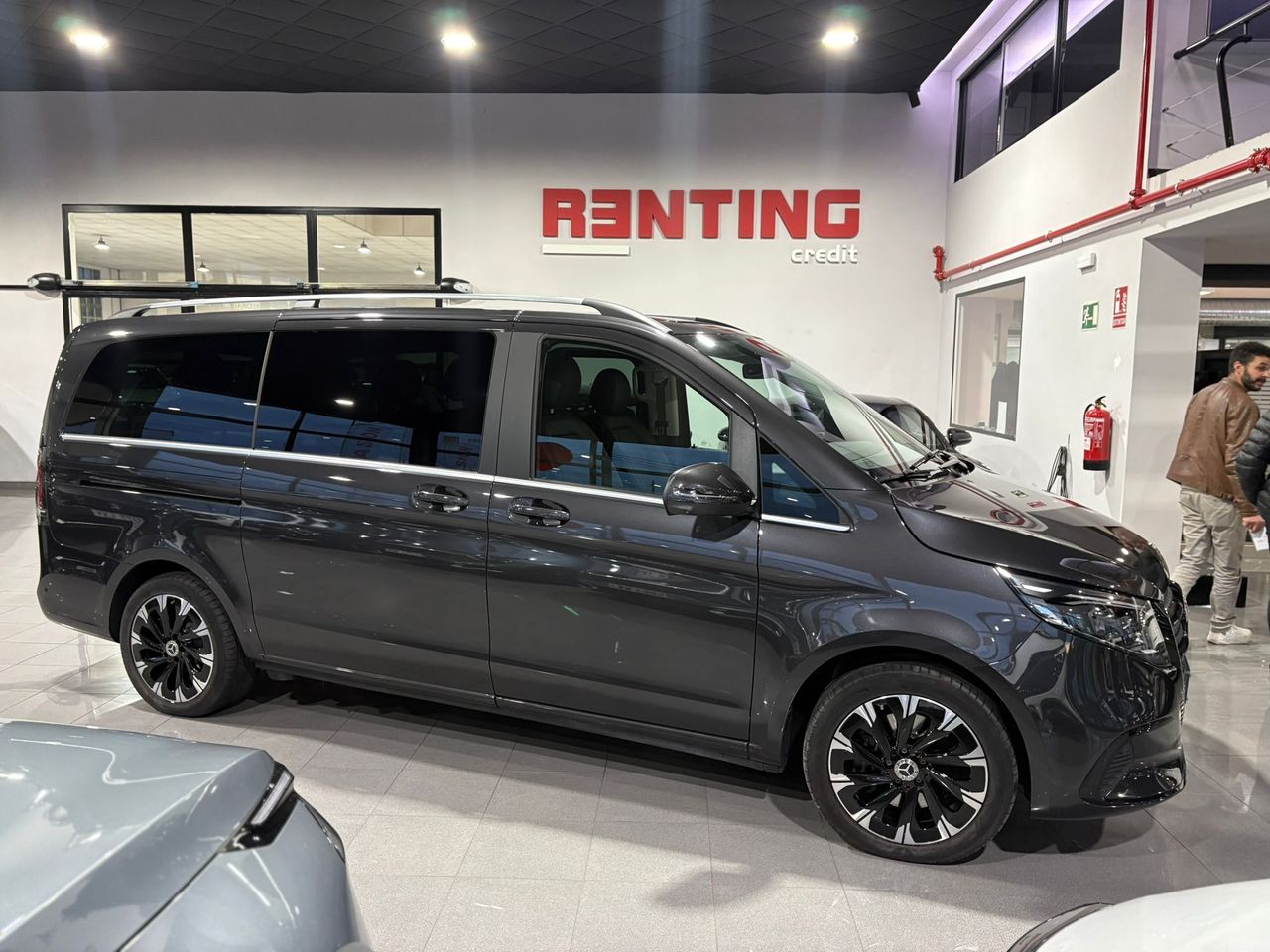 Mercedes Clase V V250 AVATGARDE AMG EXTERIOR  - Foto 2