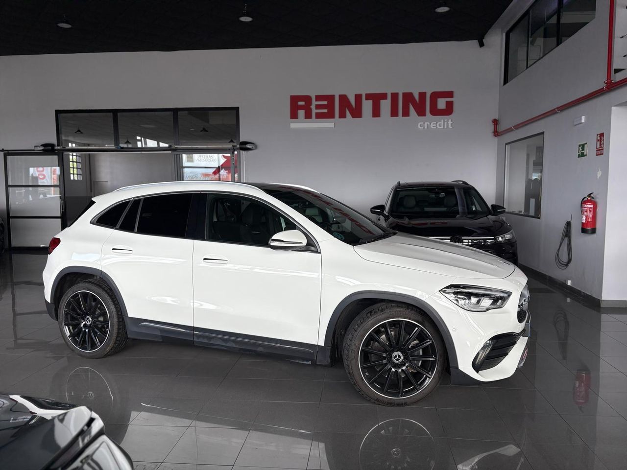 Mercedes GLA GLA 200 D 4MATIC AMG  AMG  - Foto 2
