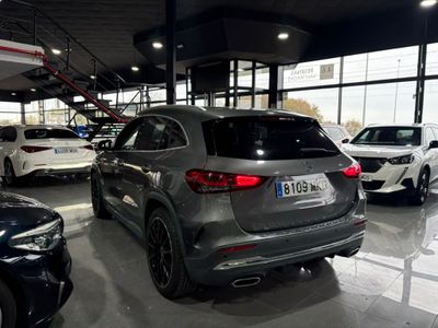 Mercedes GLA 200 AMG 7-G-DCT GRIS SELENITA