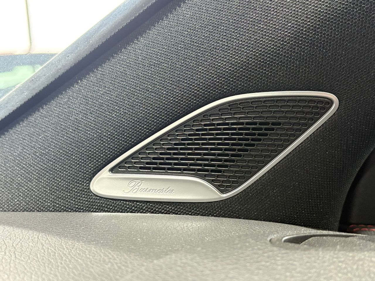 Mercedes GLA 200 AMG 7-G-DCT GRIS SELENITA - Foto 2