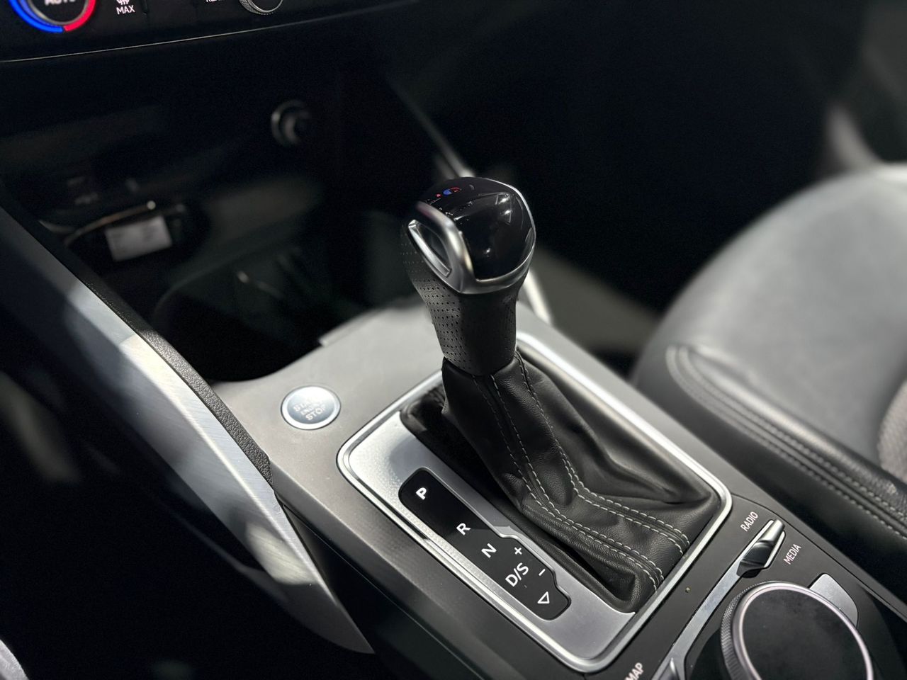 Audi Q2 S-LINE 35 TDI S tronic  - Foto 2