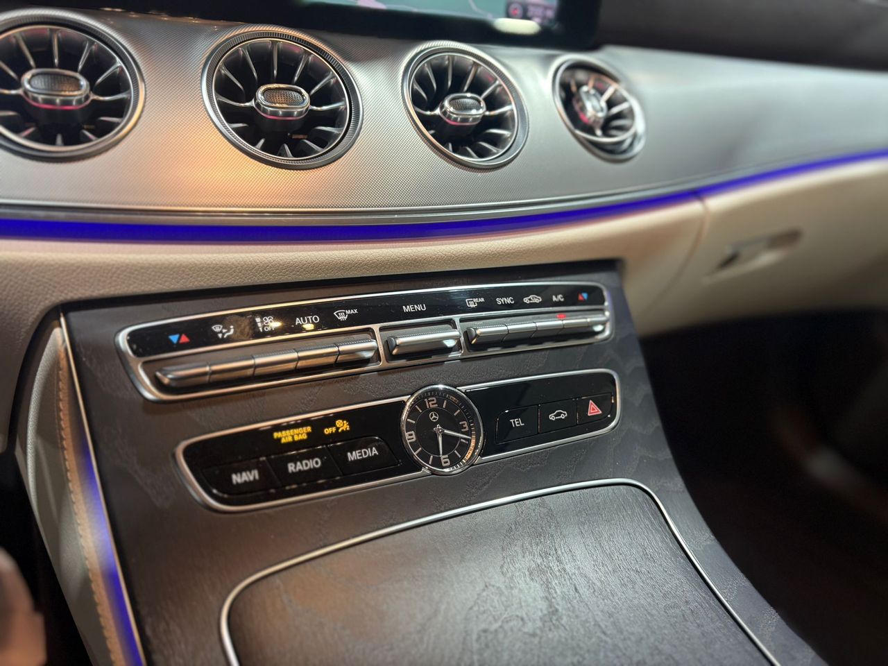 Mercedes Clase E coupe 220 dci avantgarde - Foto 2