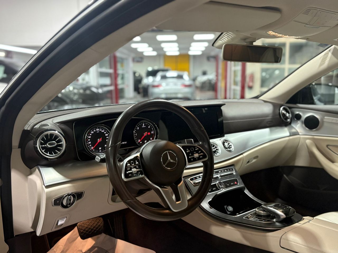 Mercedes Clase E coupe 220 dci avantgarde - Foto 2