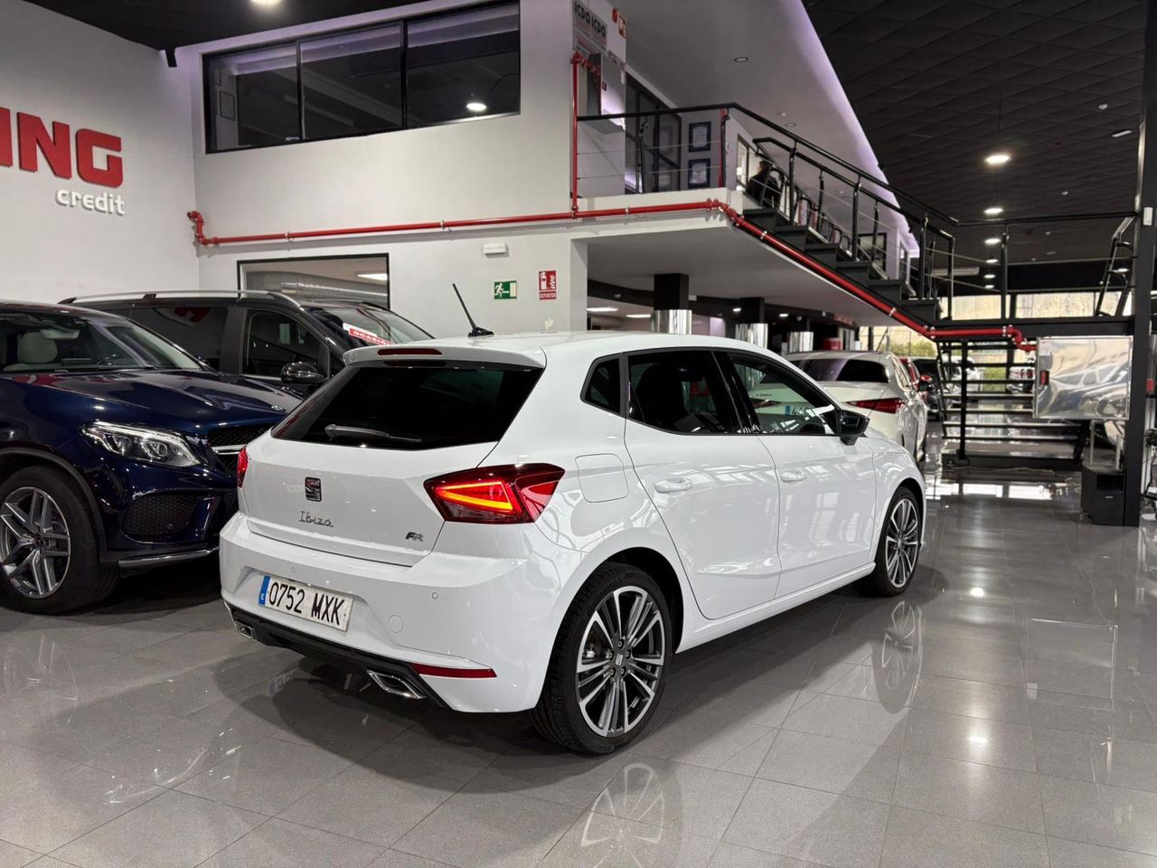 Seat Ibiza 1.5 TSI DSG FR Salta  - Foto 2