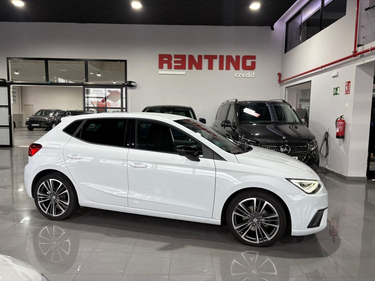 Seat Ibiza 1.5 TSI DSG FR Salta  - Foto 2