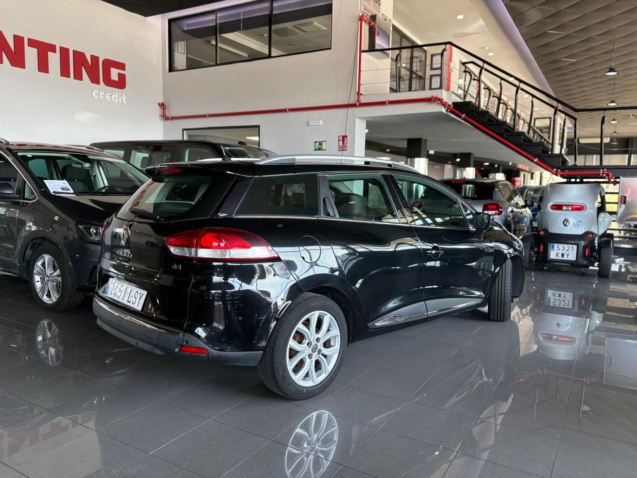 Renault Clio SW AUT.  - Foto 2