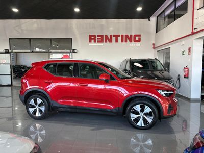 Volvo XC40 1.5 T2 Core Auto ROJO FUSION