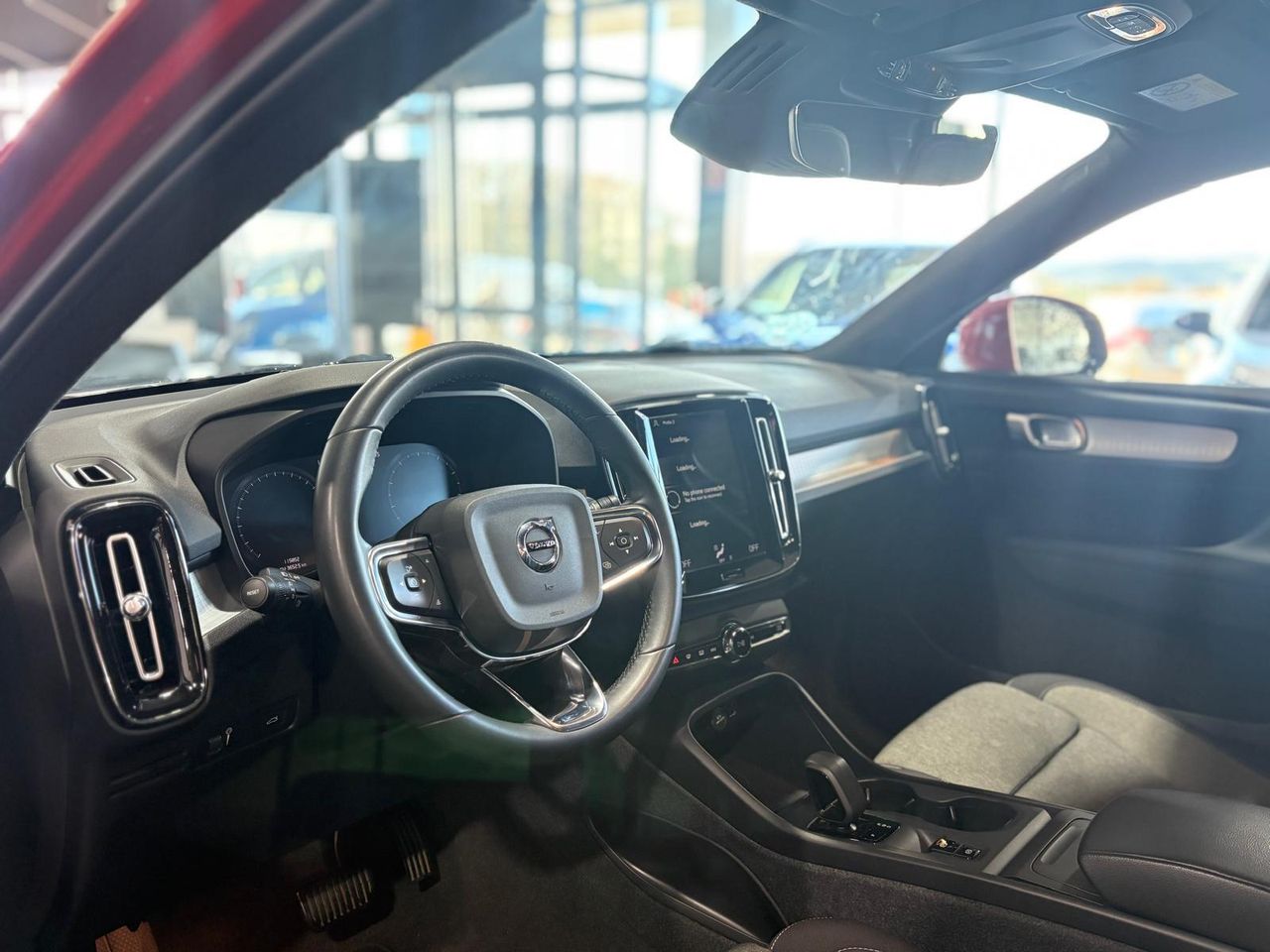 Volvo XC40 1.5 T2 Core Auto ROJO FUSION - Foto 2