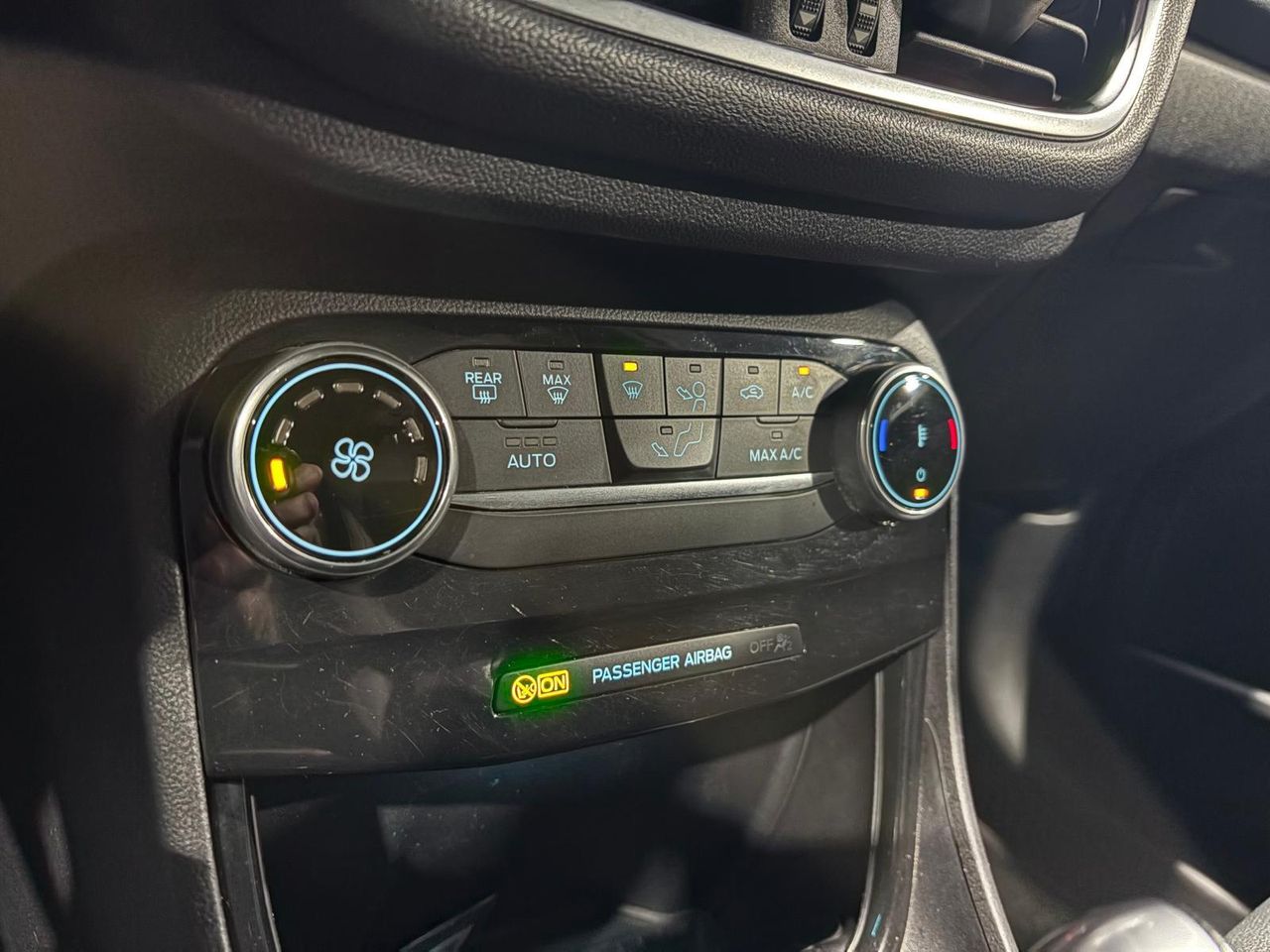 Ford Puma 1.0 EcoBoost STLine X MHEV Auto GRIS MAGNETIC - Foto 2