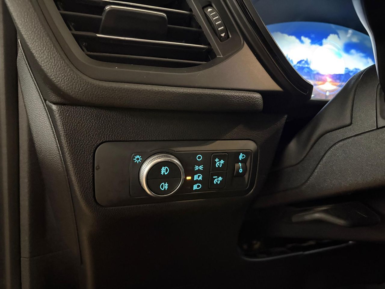 Ford Kuga ST-LINE 1.5T ECOBOOST 110KW (150CV  - Foto 2