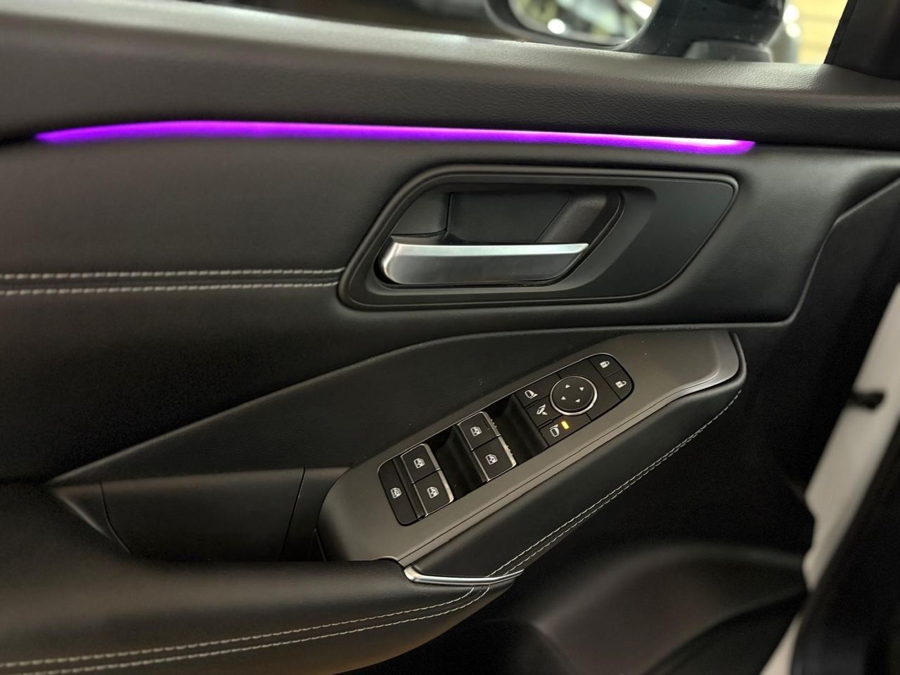 Nissan Qashqai DIG-T 116KW CVT N-CONNECTA  - Foto 2