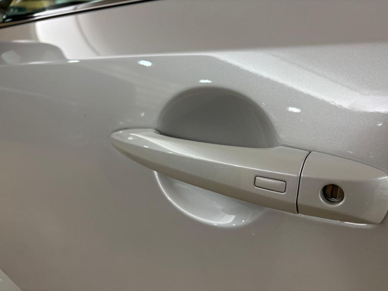 Nissan Qashqai DIG-T 116KW CVT N-CONNECTA  - Foto 2