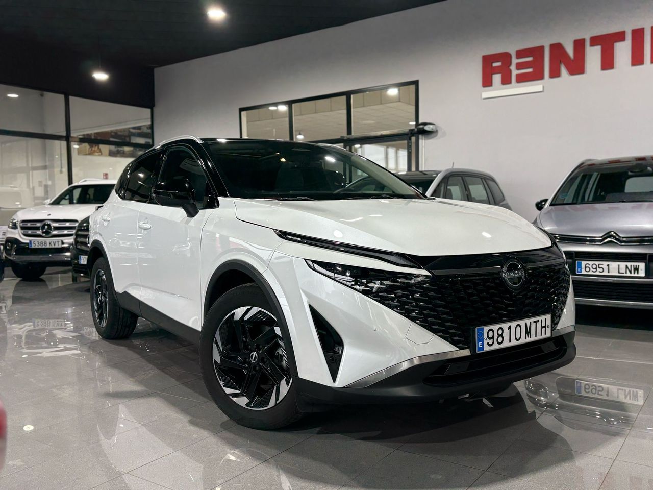 Nissan Qashqai DIG-T 116KW CVT N-CONNECTA  - Foto 2