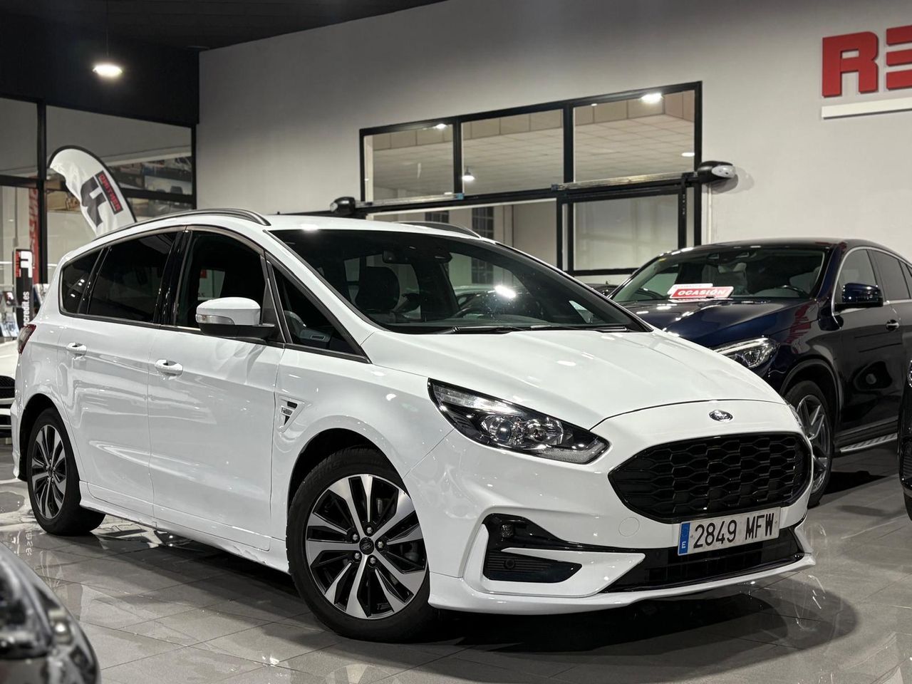 Ford S Max 2.5 Duratec Atk. FHEV STLine 7 7 PLAZAS - Foto 2