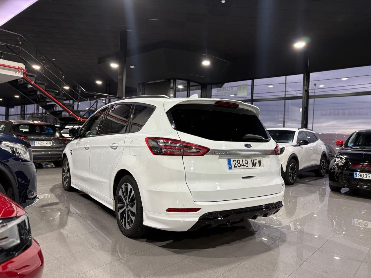 Ford S Max  2.5 Duratec Atk. FHEV STLine 7 7 PLAZAS - Foto 2