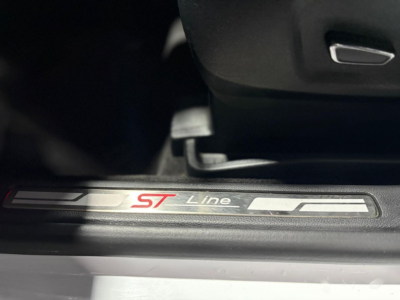 Ford S Max  2.5 Duratec Atk. FHEV STLine 7 7 PLAZAS - Foto 2