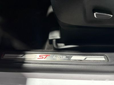 Ford S Max  2.5 Duratec Atk. FHEV STLine 7 7 PLAZAS