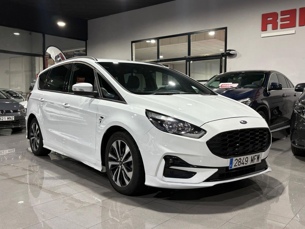 Ford S Max  2.5 Duratec Atk. FHEV STLine 7 7 PLAZAS - Foto 2