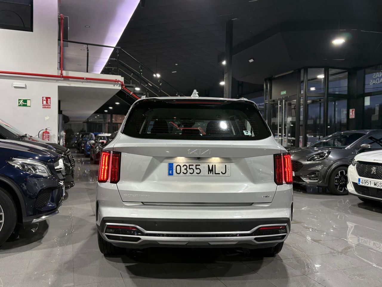Kia Sorento  1.6 TGDi HEV Drive 4x2 7pl HIBRIDO - Foto 2