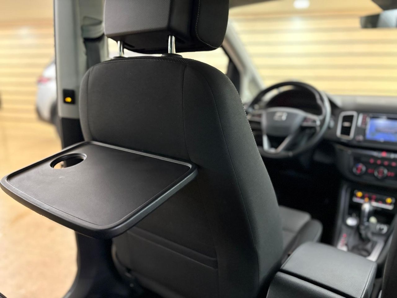 Seat Alhambra EXLGO	1.4 TSI 110KW DSG S/S EXCELLEN GO PUERTAS ELECTRICAS - Foto 2