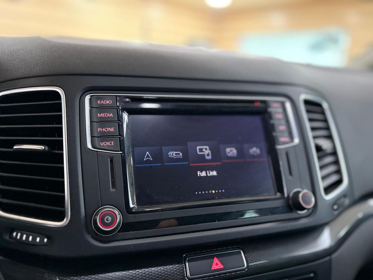 Seat Alhambra EXLGO	1.4 TSI 110KW DSG S/S EXCELLEN GO PUERTAS ELECTRICAS - Foto 2