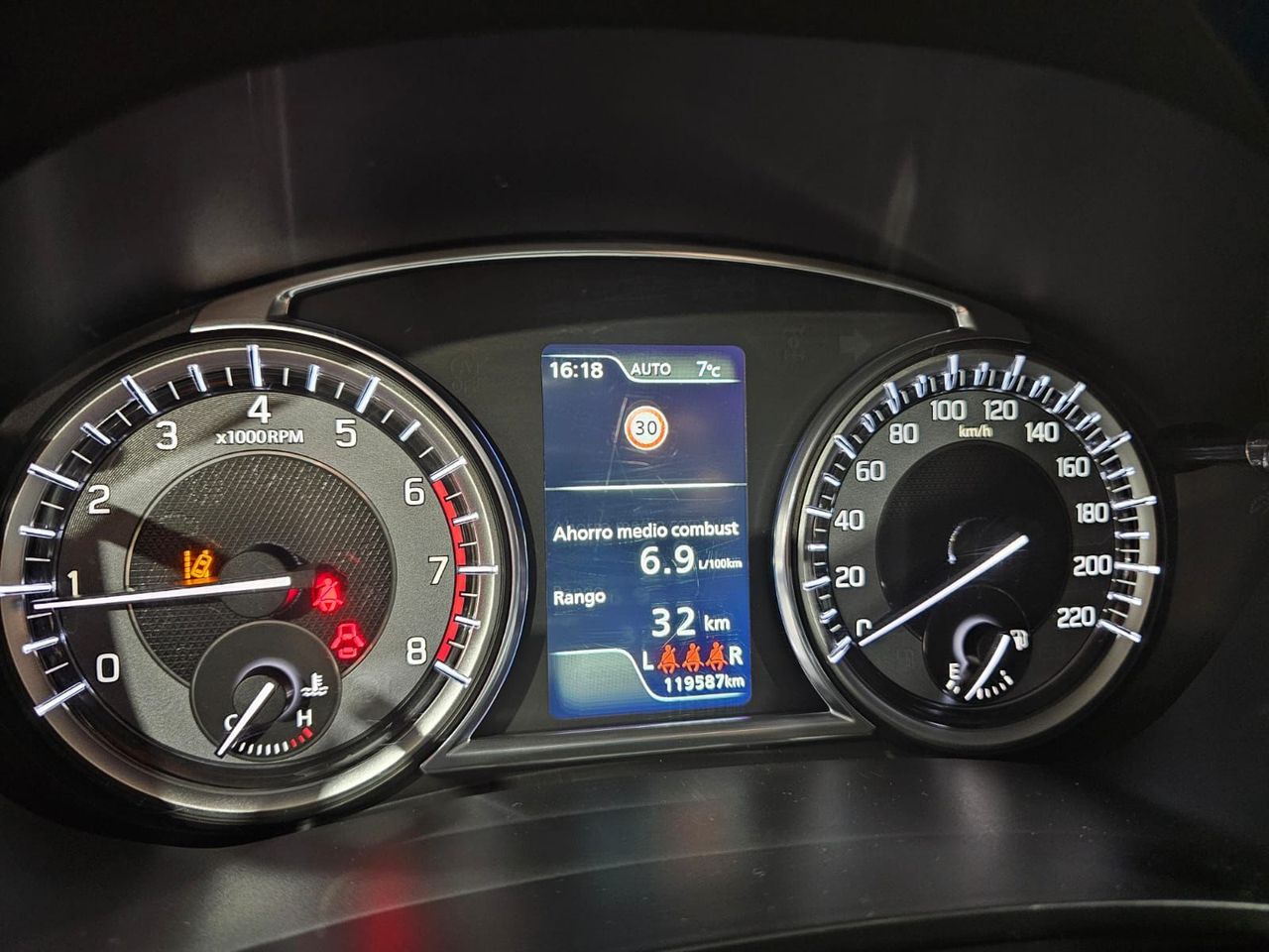 Suzuki Vitara GLE  1.4 T GLE 4WD MILD HYBRID 4X4 - Foto 2