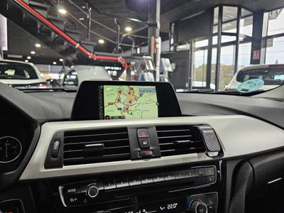 BMW Serie 3 TOURING 318D 