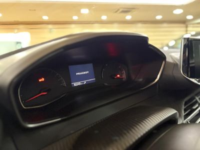 Peugeot 2008 Allure Puretech 100 S&S 6 Vel. 