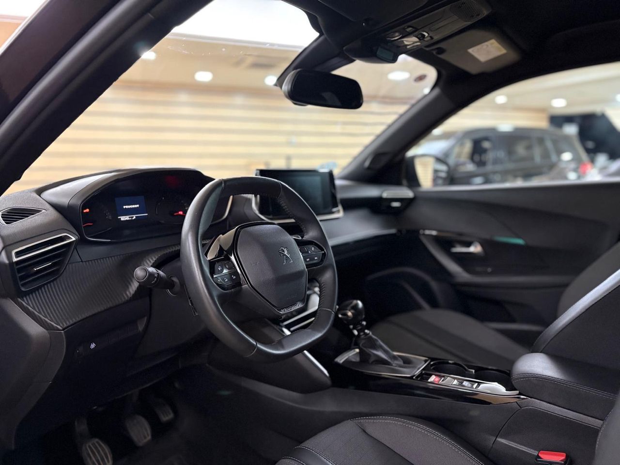 Peugeot 2008 Allure Puretech 100 S&S 6 Vel.  - Foto 2