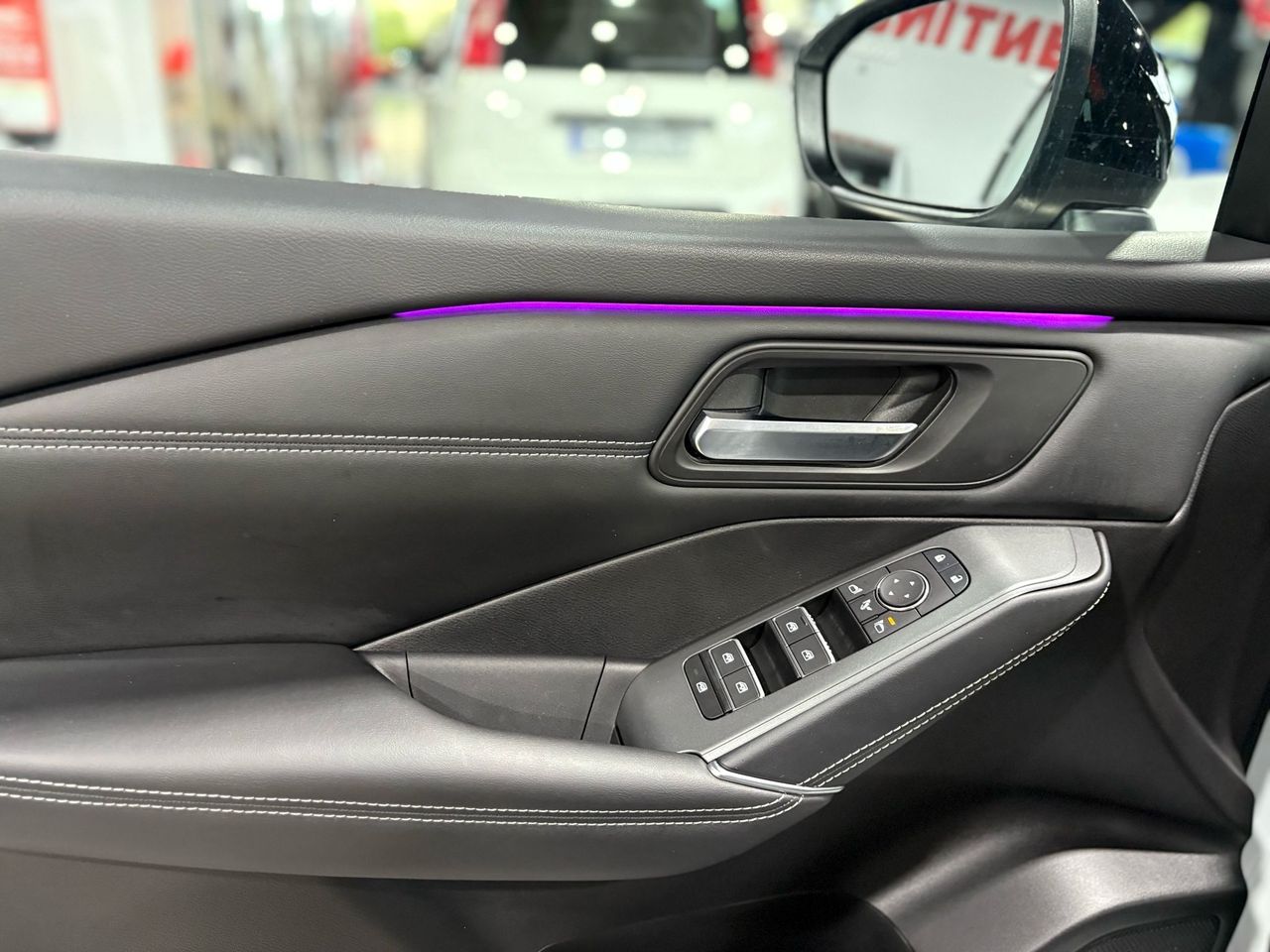 Nissan Qashqai DIG-T 116KW CVT N-CONNECTA  - Foto 2