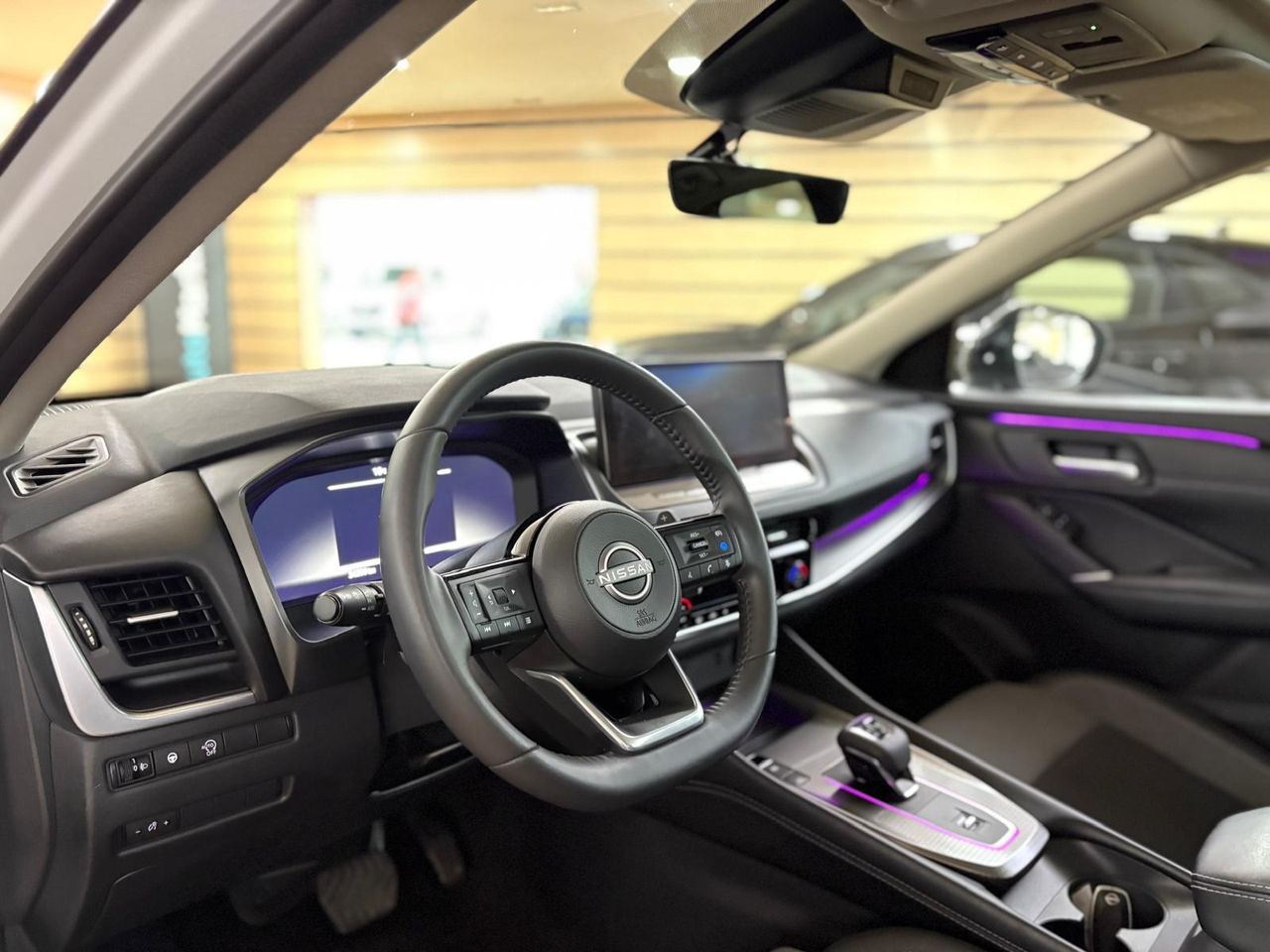 Nissan Qashqai DIG-T 116KW CVT N-CONNECTA  - Foto 2