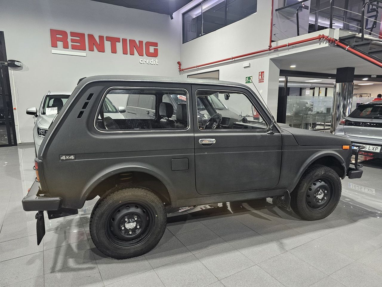 Lada Niva VAZ 214 1.7 INJECCION LADA-VAZ - Foto 2