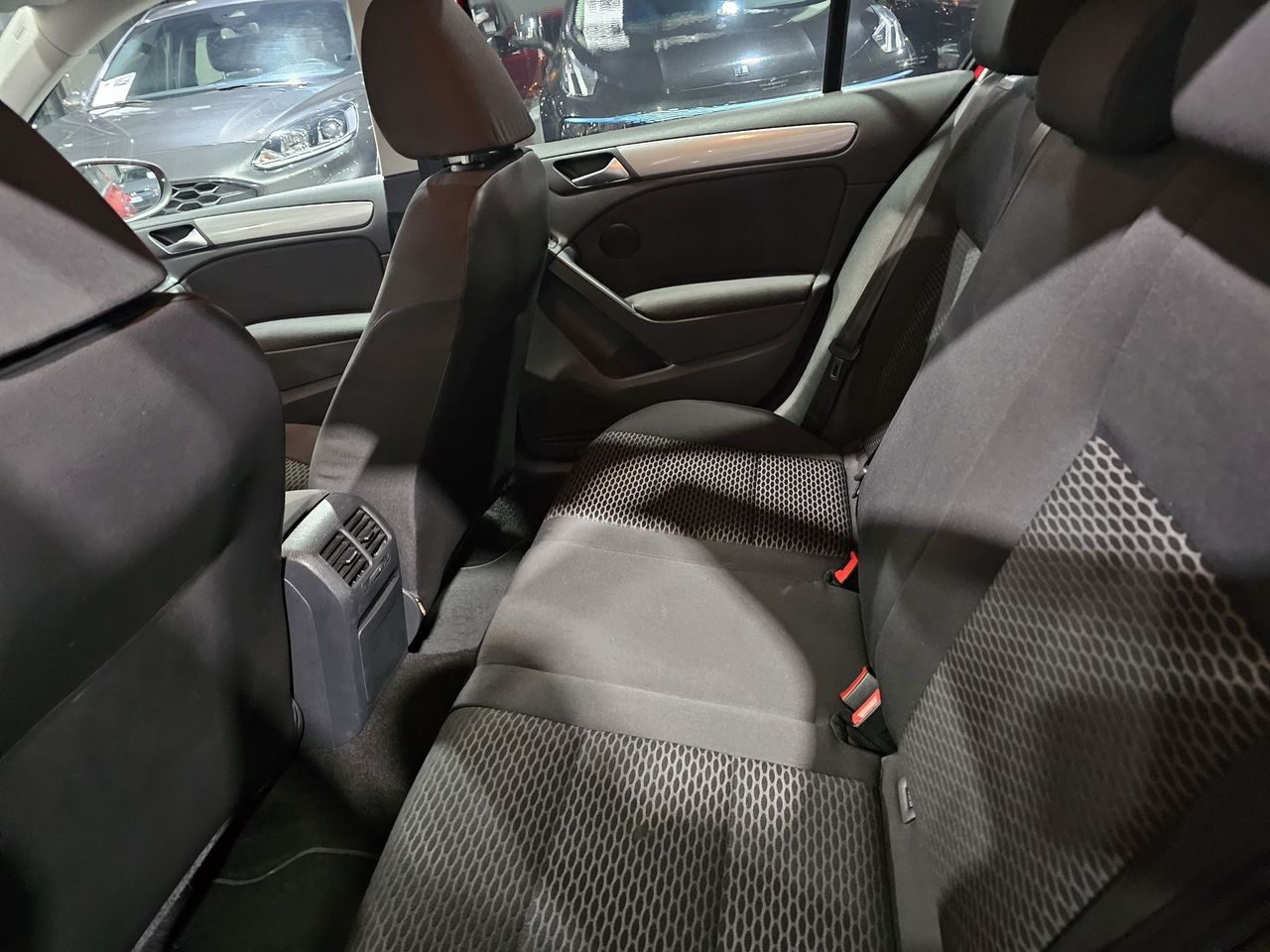 Volkswagen Golf 2.0TDI 1150V SPORT  - Foto 2