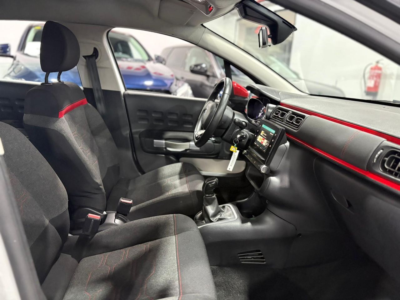 Citroën C3 PureTech 60KW (82CV) FEEL  - Foto 2