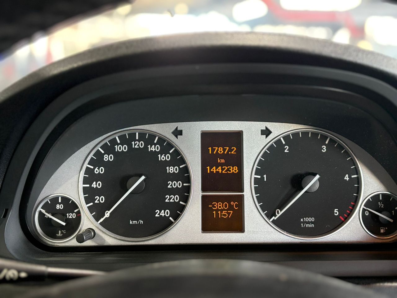 Mercedes Clase B B 180 CDI Aut. - Foto 2