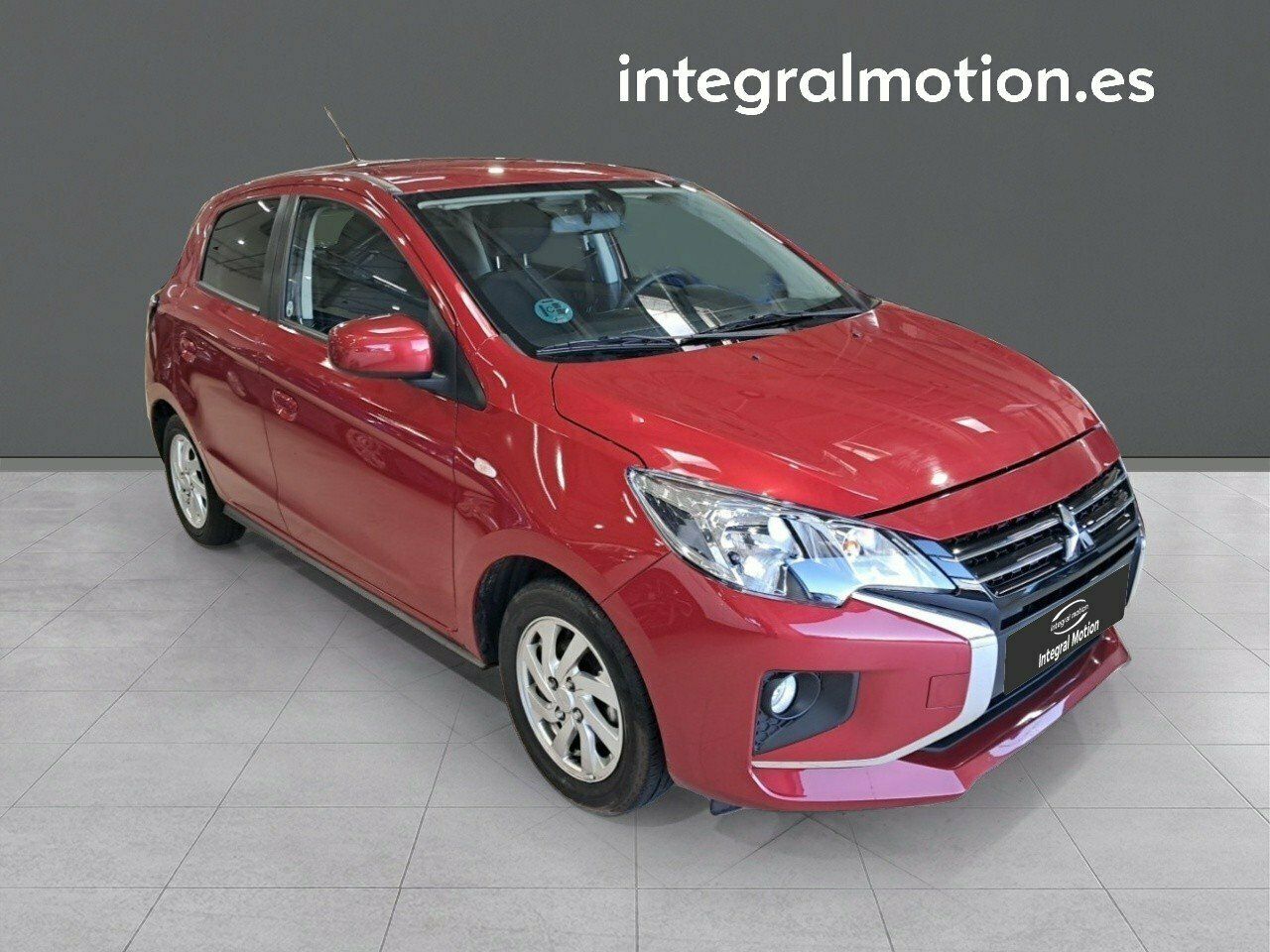 mitsubishi space star 2024 / foto grande (3)