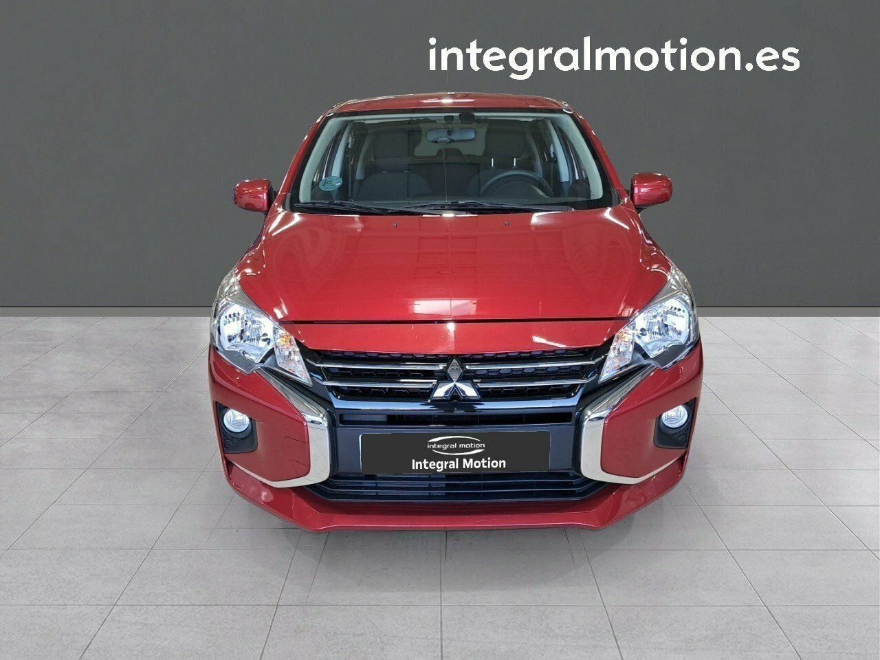mitsubishi space star 2024 / foto grande (2)