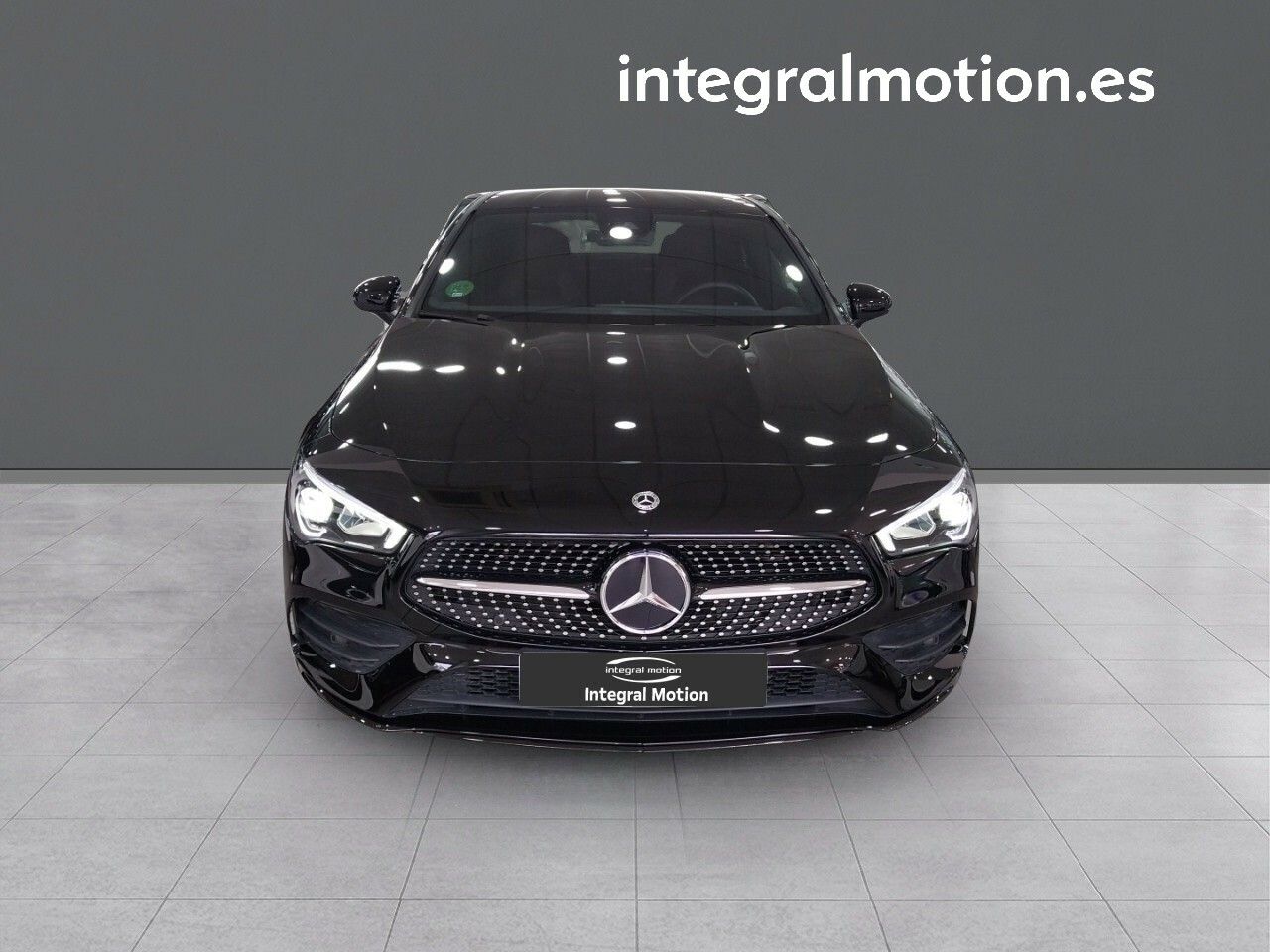 mercedes cla 2023 / foto grande (2)