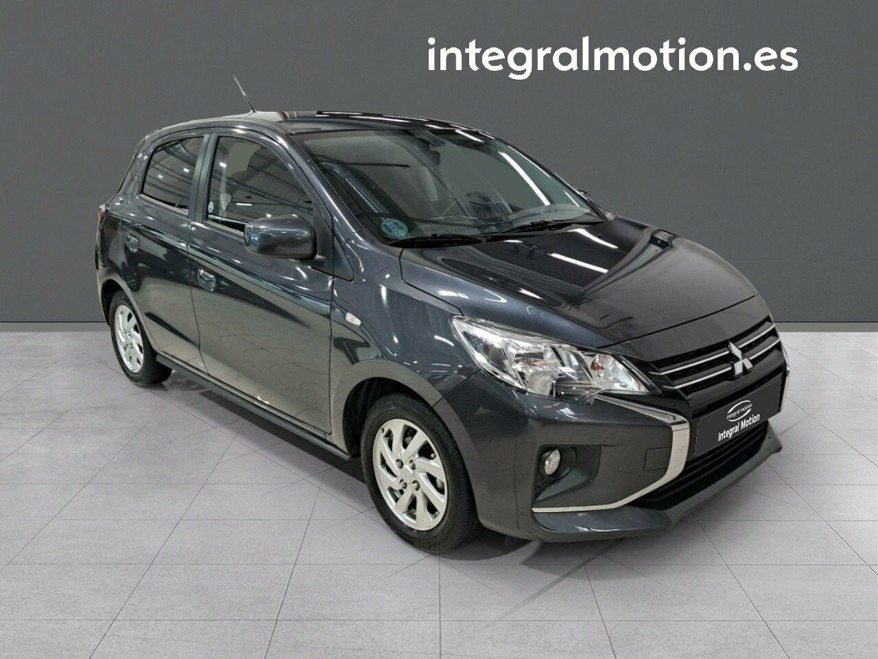 mitsubishi space star 2024 / foto grande (3)