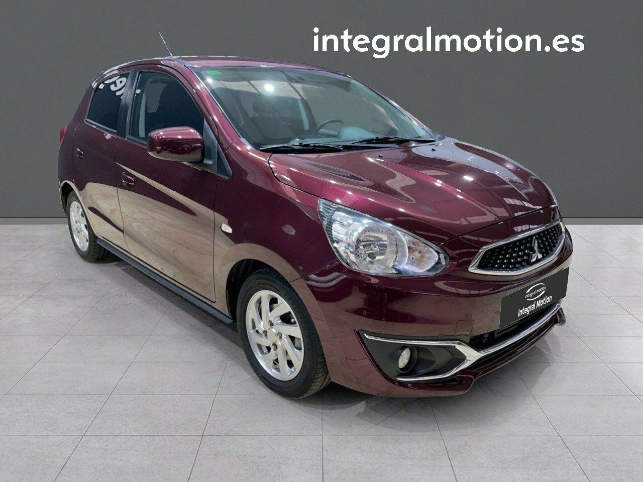 mitsubishi space star 2019 / foto grande (3)