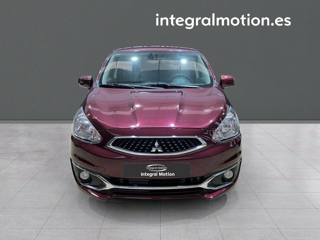 mitsubishi space star 2019 / foto grande (2)