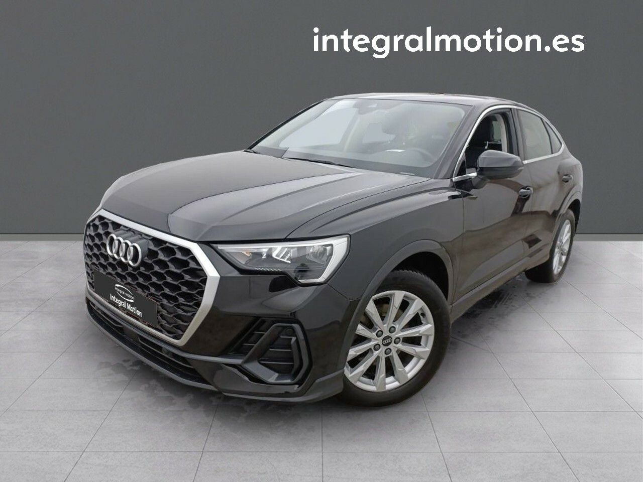 Foto audi q3 2021 /