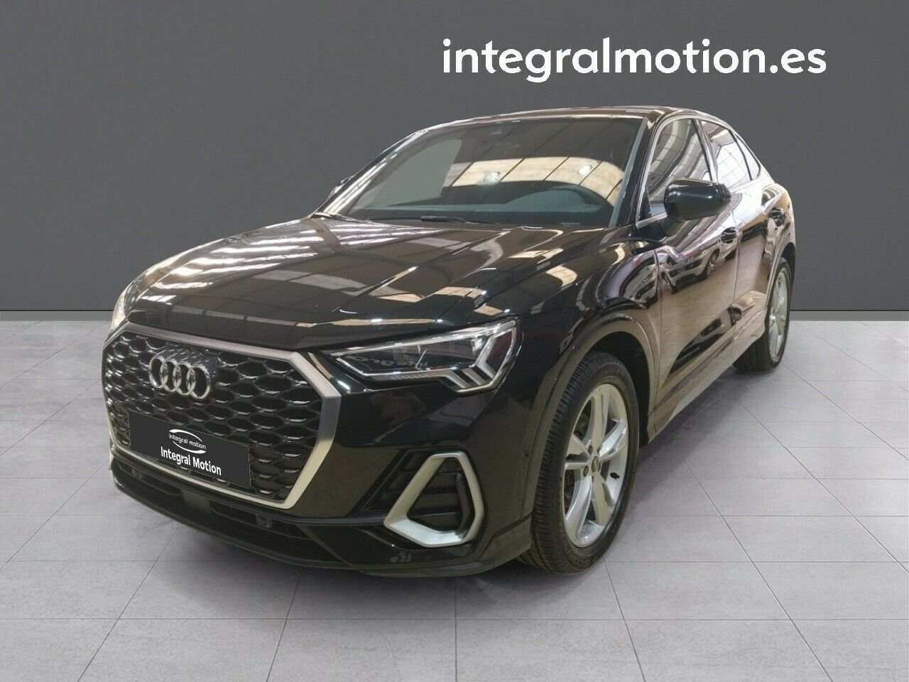 Foto audi q3 2021 /