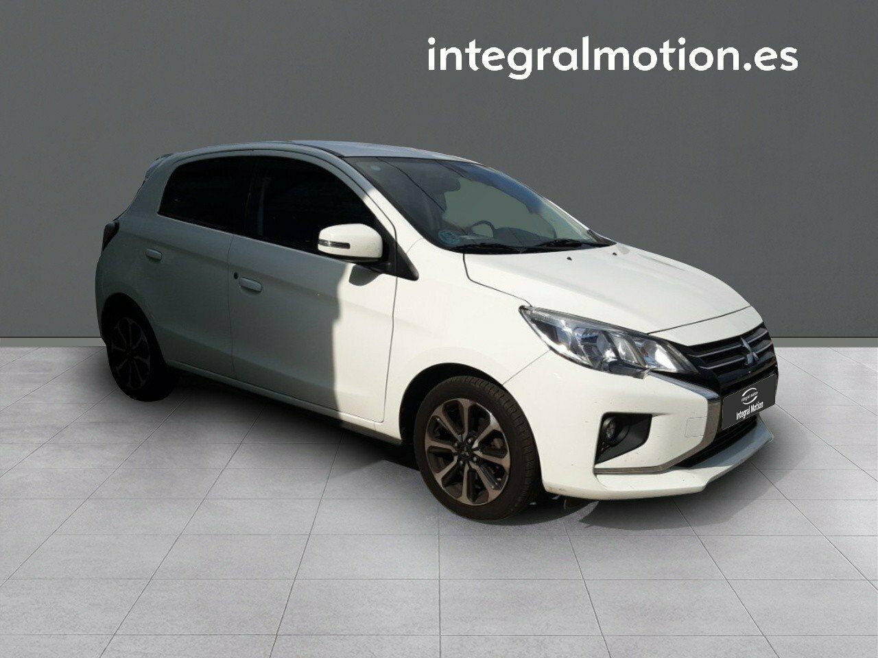 mitsubishi space star 2023 / foto grande (3)