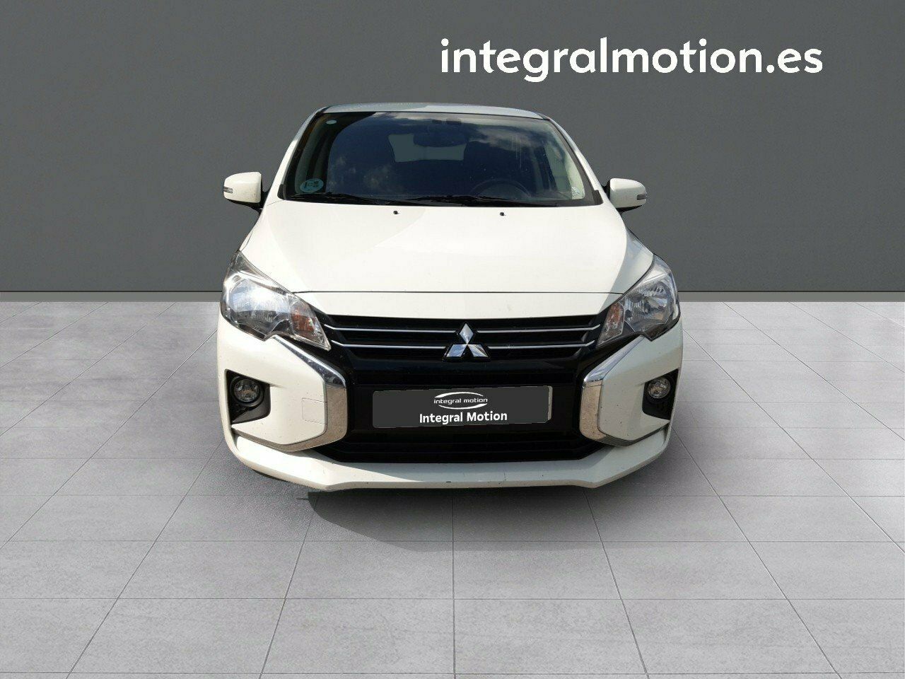 mitsubishi space star 2023 / foto grande (2)
