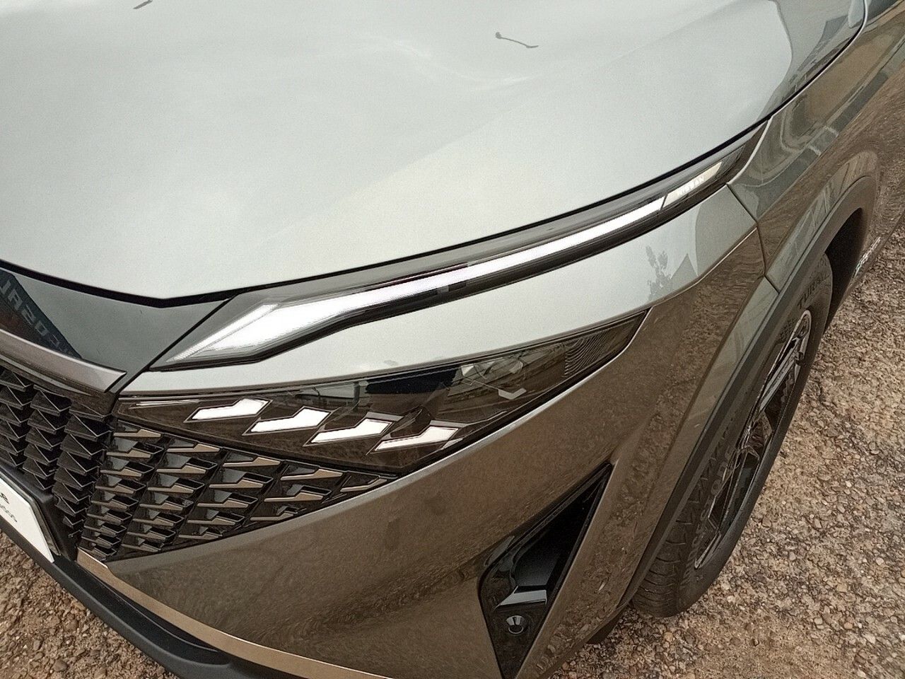 nissan qashqai 2024 / foto grande (3)