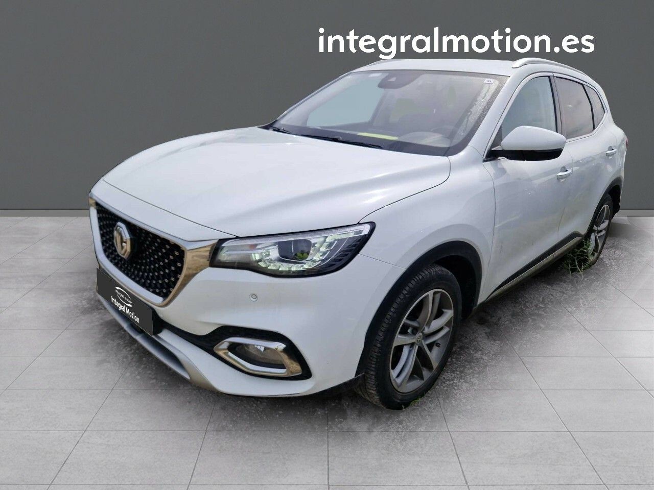 Volvo xc40 hibrido enchufable  de segunda mano - mg ehs 2022 /