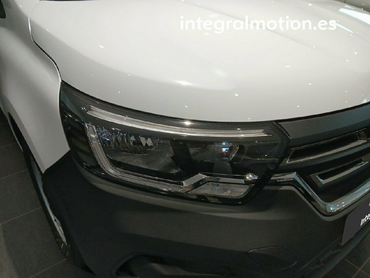 renault kangoo 2025 / foto grande (3)