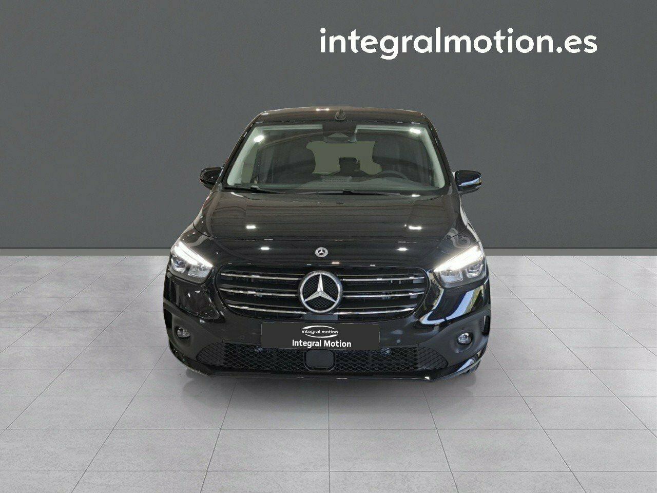 mercedes clase t 2025 / foto grande (2)