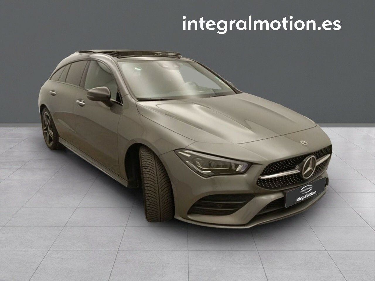 mercedes cla 2021 / foto grande (3)